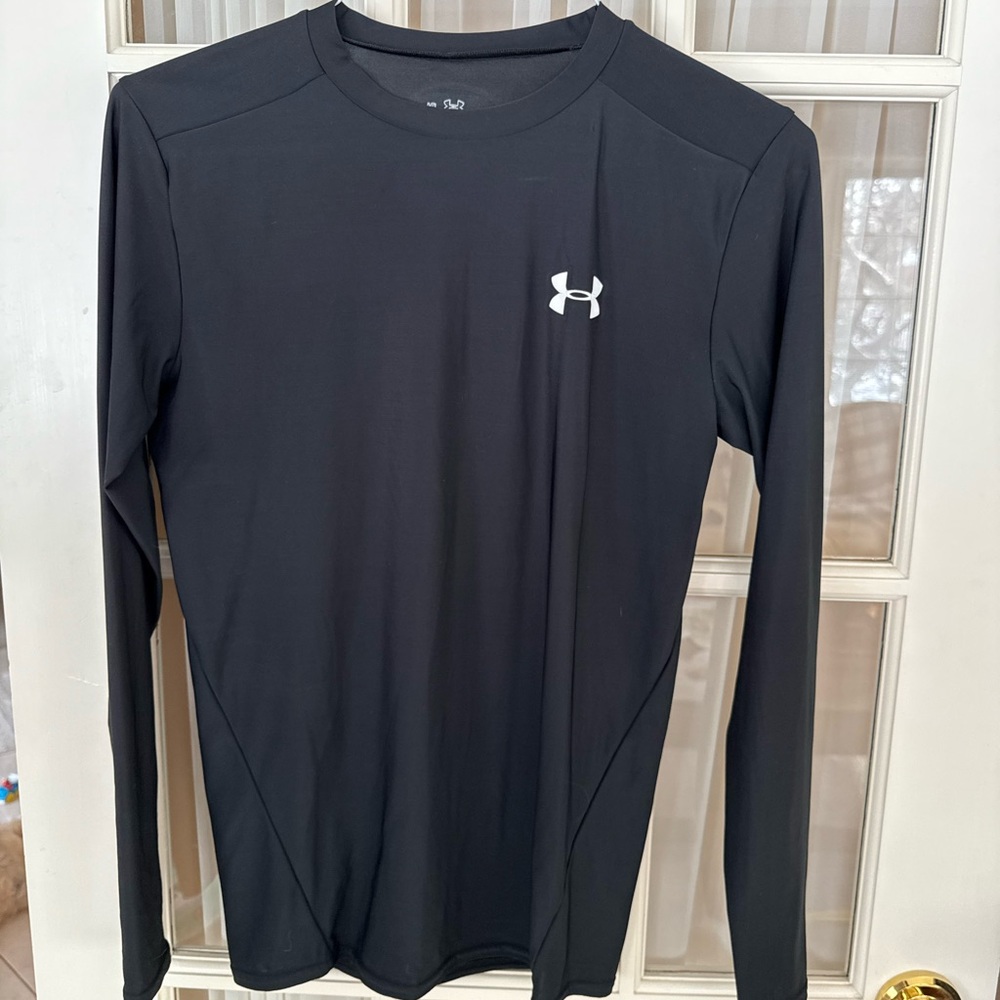 Under Armour Men's Black Long Sleeve Tee